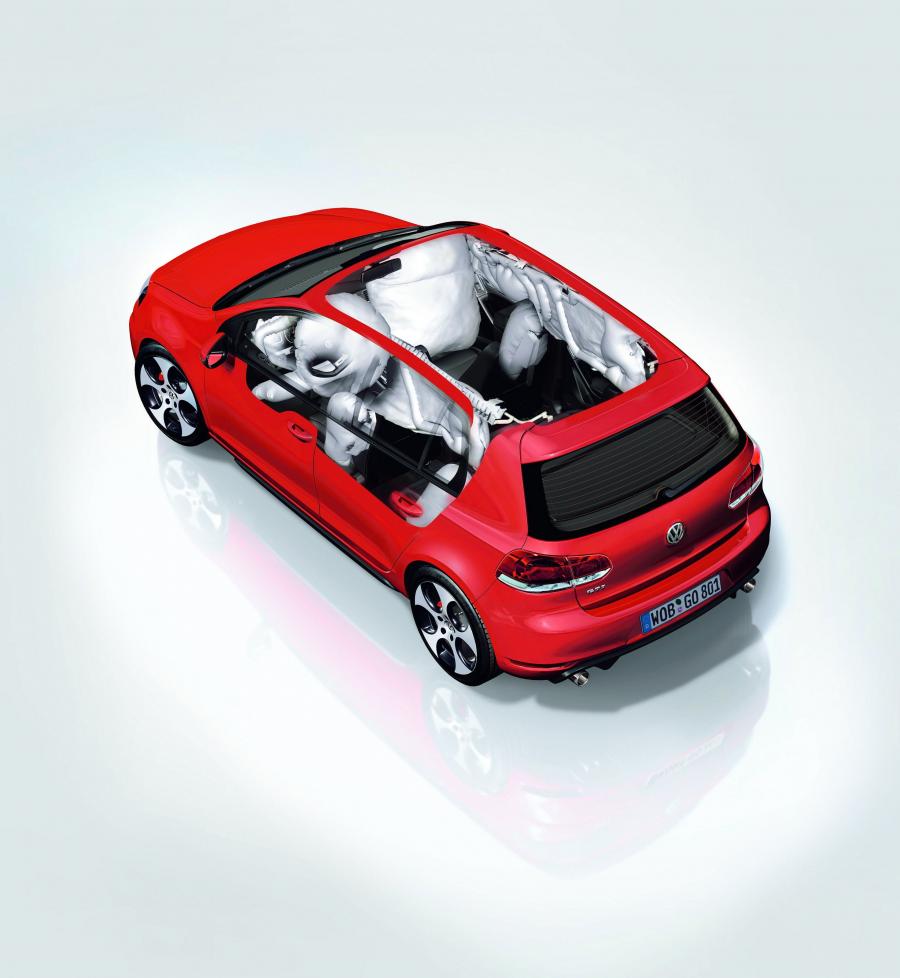  Volkswagen Golf GTi 2008 года  (фото 69 из 83)